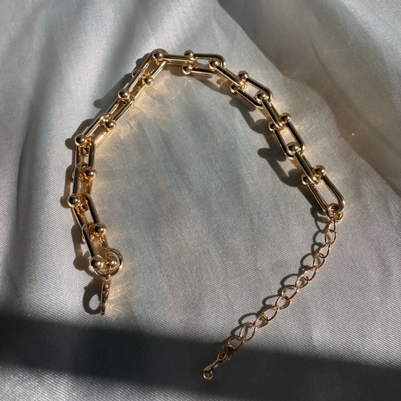✨ Just In gold color plated Women’s adjustable  brands model Chain bracelet - Picture 5 of 8